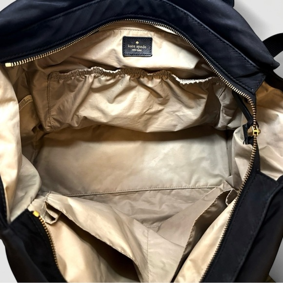 Kate Spade Chelsea Large Baby Tote Diaper Bag & Changing Pad Black, Tan Interior - Picture 8 of 16